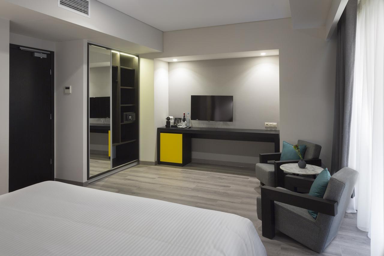 Hotel Lozenge Athens Exterior photo