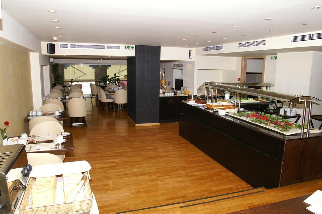 Hotel Lozenge Athens Restaurant photo